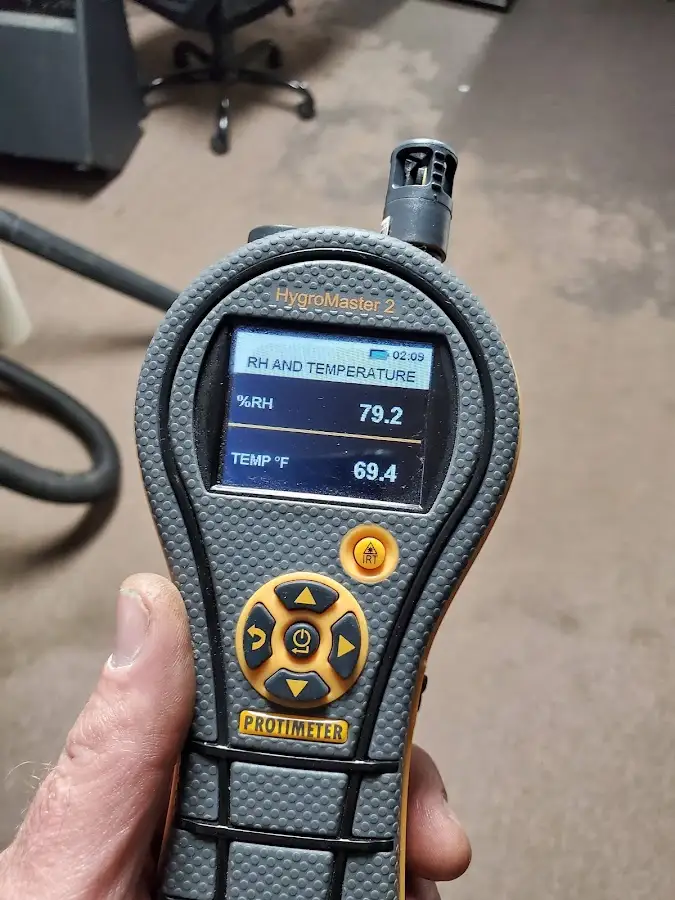 Moisture meter humidity assessment for Mold Remediation & Removal in Gaithersburg